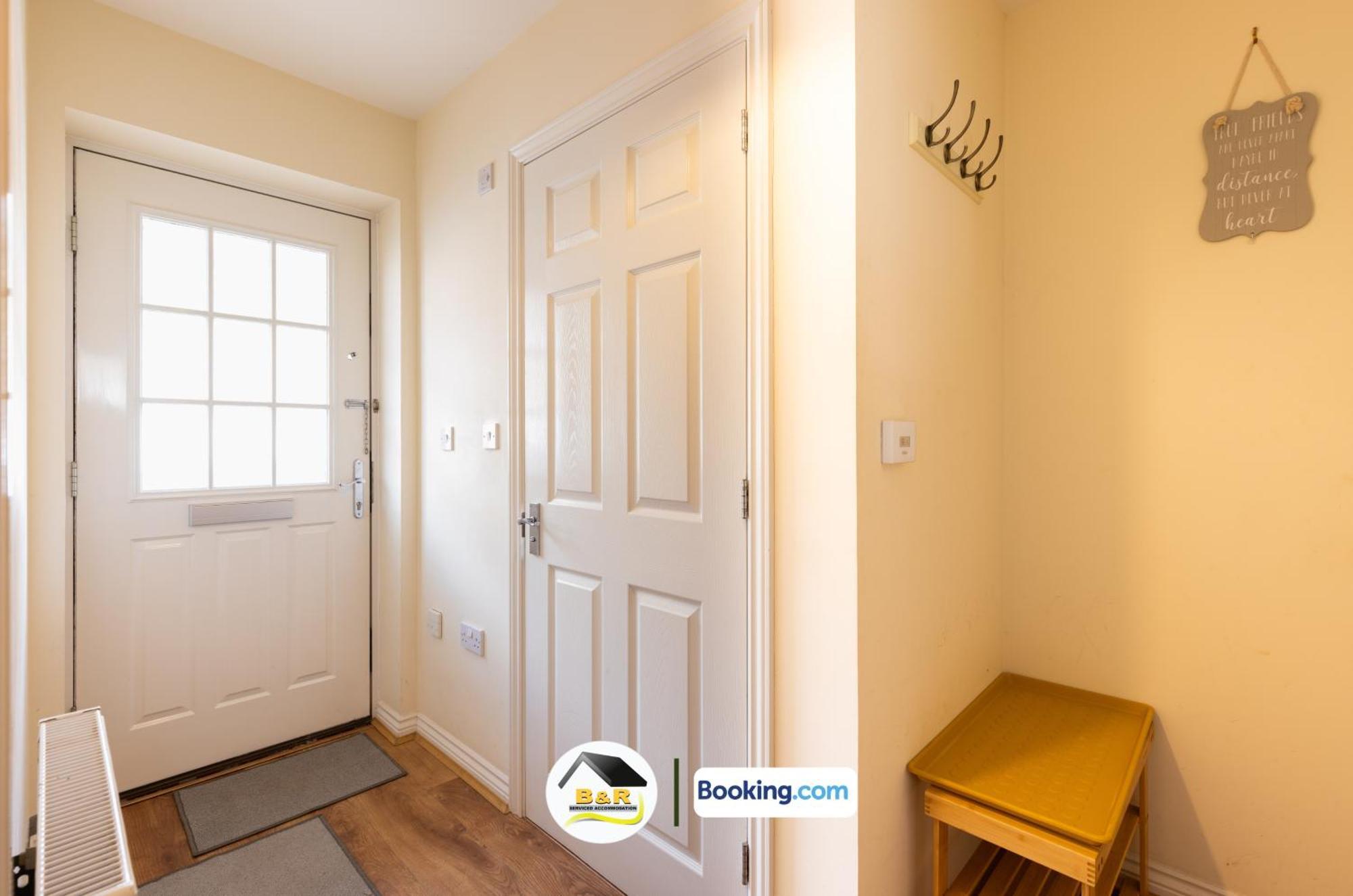 3 Bedroom House By B And R Serviced Accommodation Amesbury With Super Fast Wi-Fi 145Mbps Luaran gambar